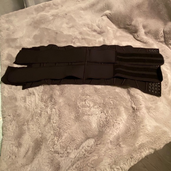 Belt - Picture 3 of 4